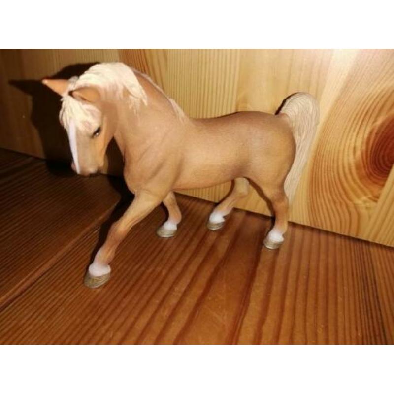 Schleich Tennessee walker merrie, hengsten en veulen