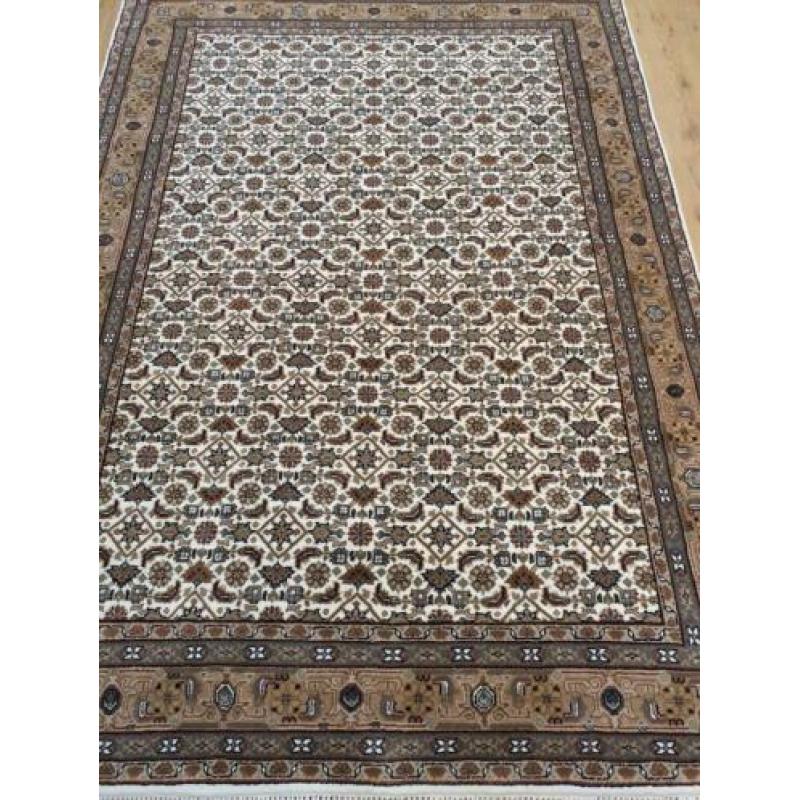 Nieuw handgeknoopt perzisch tapijt Herati 245x165