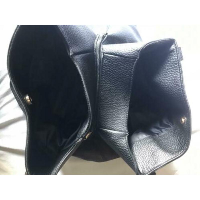 Schoudertas met veel vakken te koop nieuw