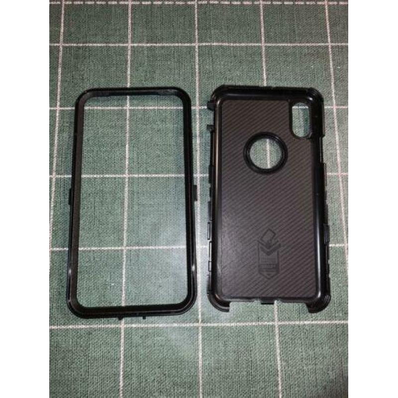 Otterbox defender case iPhone XR