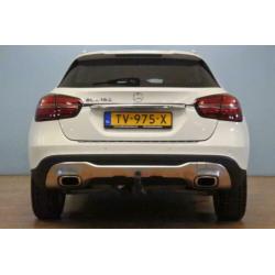 Mercedes-Benz GLA-Klasse 180 Premium AUTOMAAT (bj 2017)