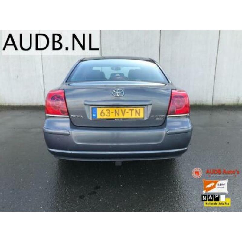 Toyota Avensis 2.0 D-4D Executive Leer Sportvelgen