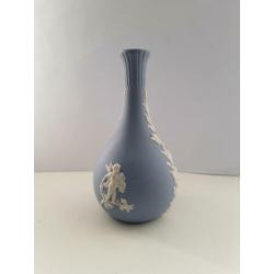wedgwood vaasje ,goede conditie