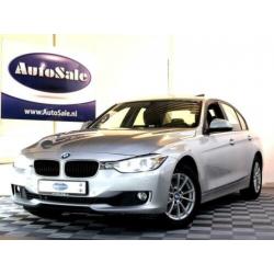 BMW 3 Serie 320i xDrive Executive AUT SCHUIFDAK NAVI XENON B