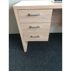 Bureau met lades en kast teab