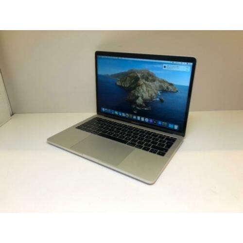 MacBook Pro 13 2016 Zilver i5 #38218