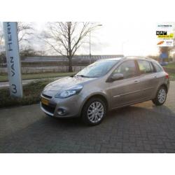 Renault Clio Estate 1.2 TCE Dynamique /CLIMATE EN CRUISE CON