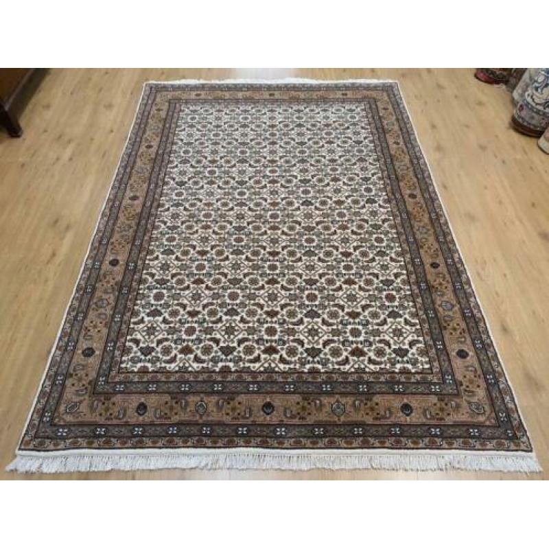 Nieuw handgeknoopt perzisch tapijt Herati 245x165
