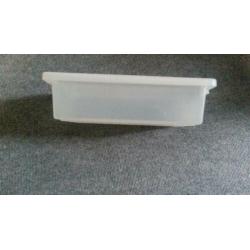 Plastic doosje 2,4 liter - 29,8 x 17,5 x 8,2cm