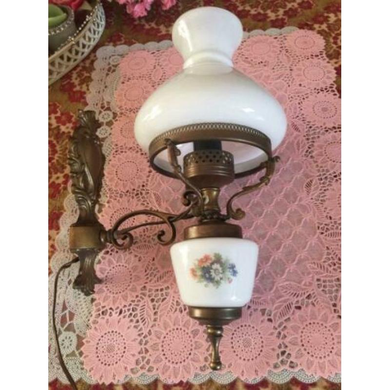 Brocante wandlamp/wand lamp koper, olielamp lampenkap glas