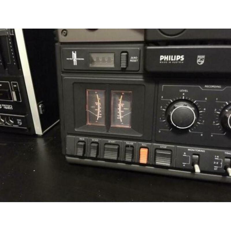 2 philips bandrecorders