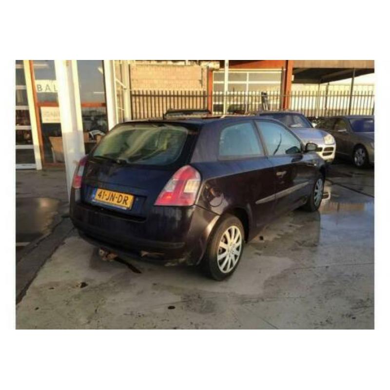 Fiat Stilo 1.2-16v Active