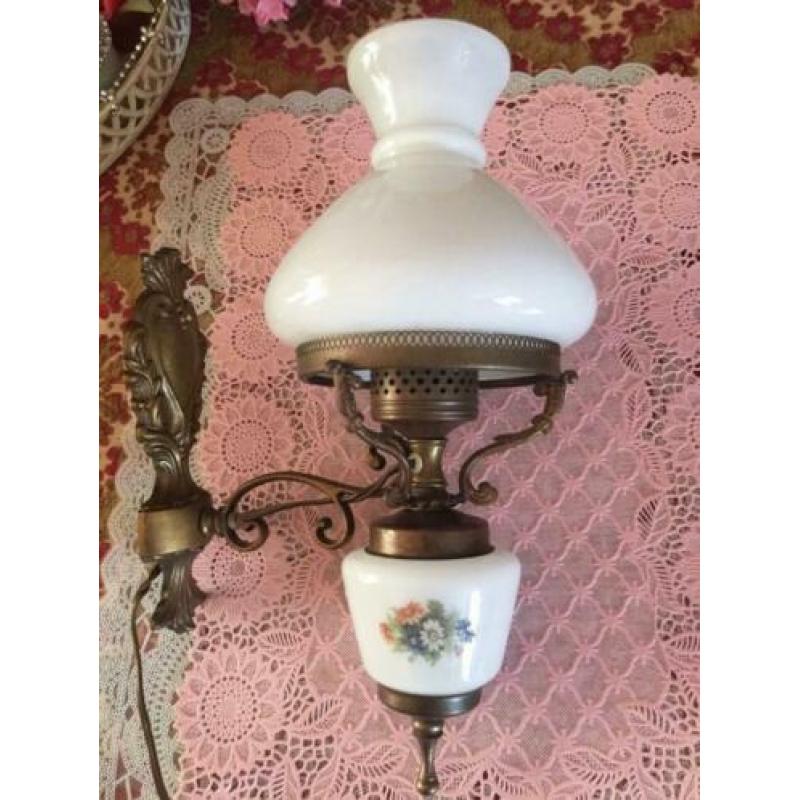 Brocante wandlamp/wand lamp koper, olielamp lampenkap glas
