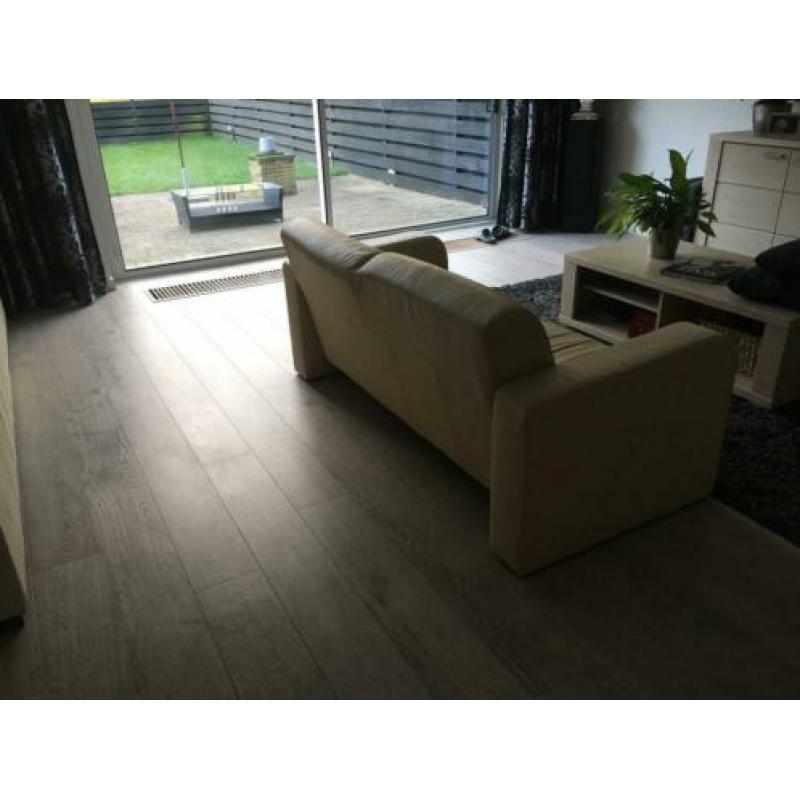 2 en 3 Zits leren bank off white