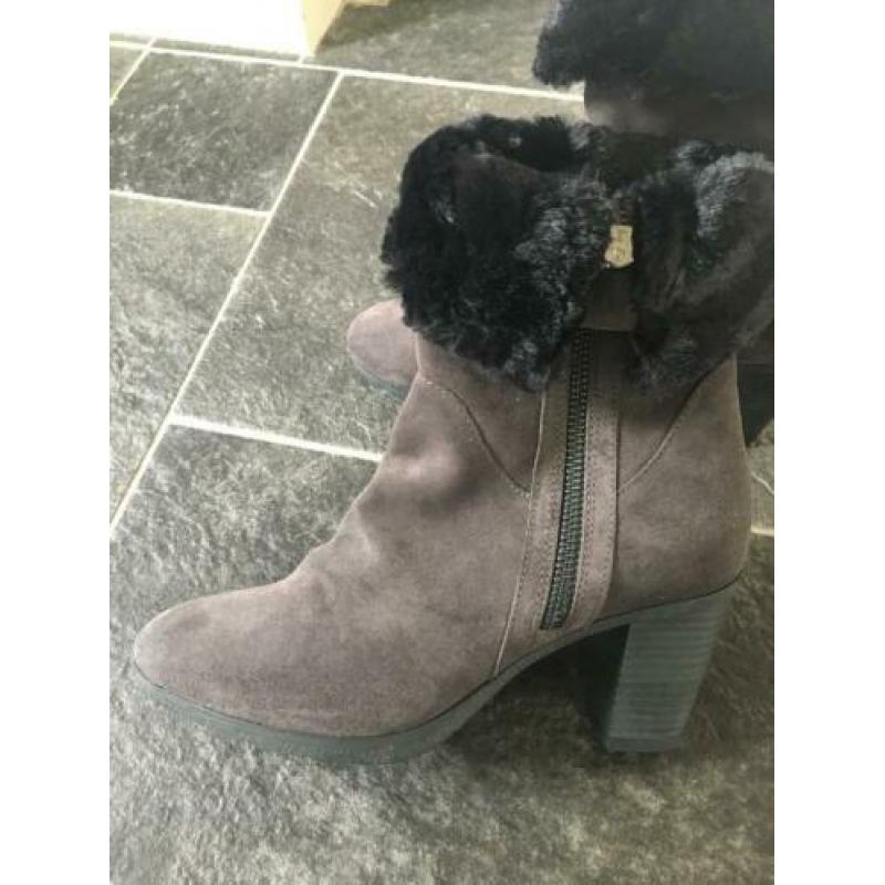 Zwarte suede enkellaars mt 37 NIEUW