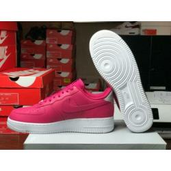 Nike Air Force 1 07 Wild Cherry (EU 43)