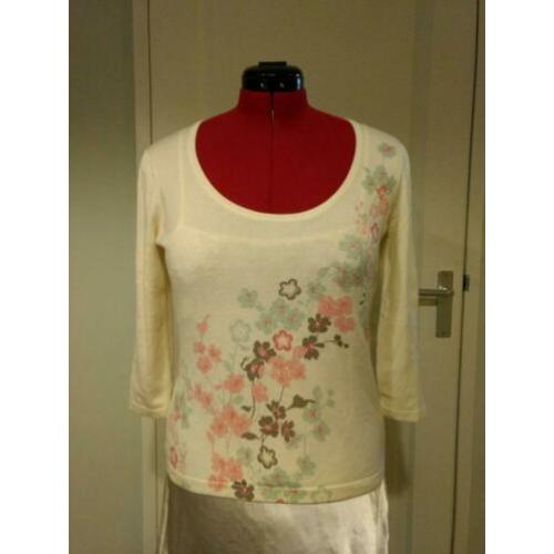 Laura Ashley trui mt 40