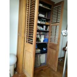 teakhouten kast