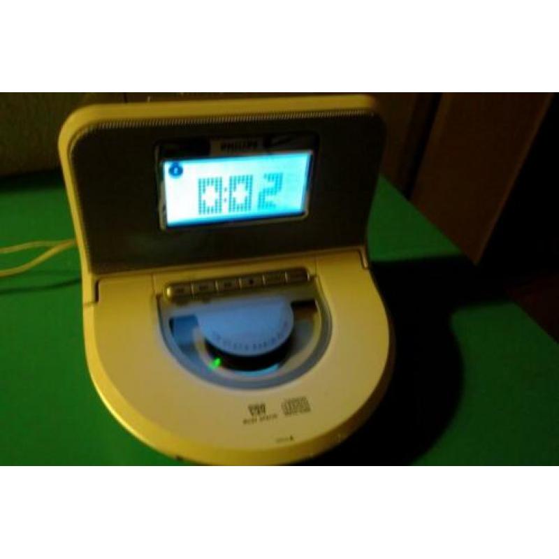 te koop philips digitale stereo wekkerradio cdspeler 10 euro