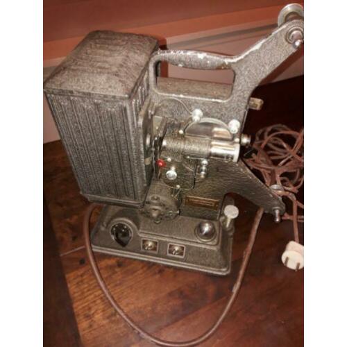 KeystonProjector R-8