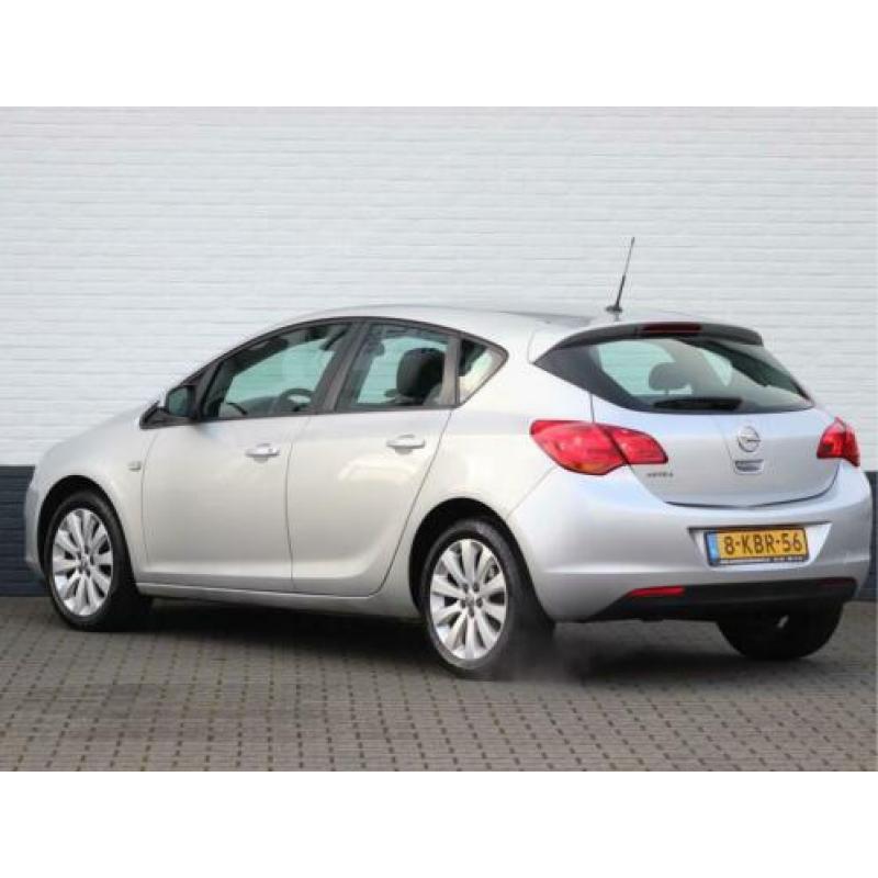 Opel Astra 1.6 Edition Climate Bluetooth 17 Inch allseason 1