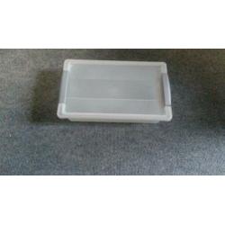 Plastic doosje 2,4 liter - 29,8 x 17,5 x 8,2cm