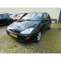 Ford Focus 1.6-16V Trend Automaat APK 02-21 (bj 2000)