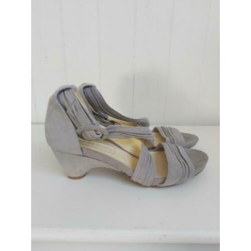 ASHLEY BROOKE mooie pumps mt 38