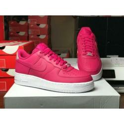 Nike Air Force 1 07 Wild Cherry (EU 43)