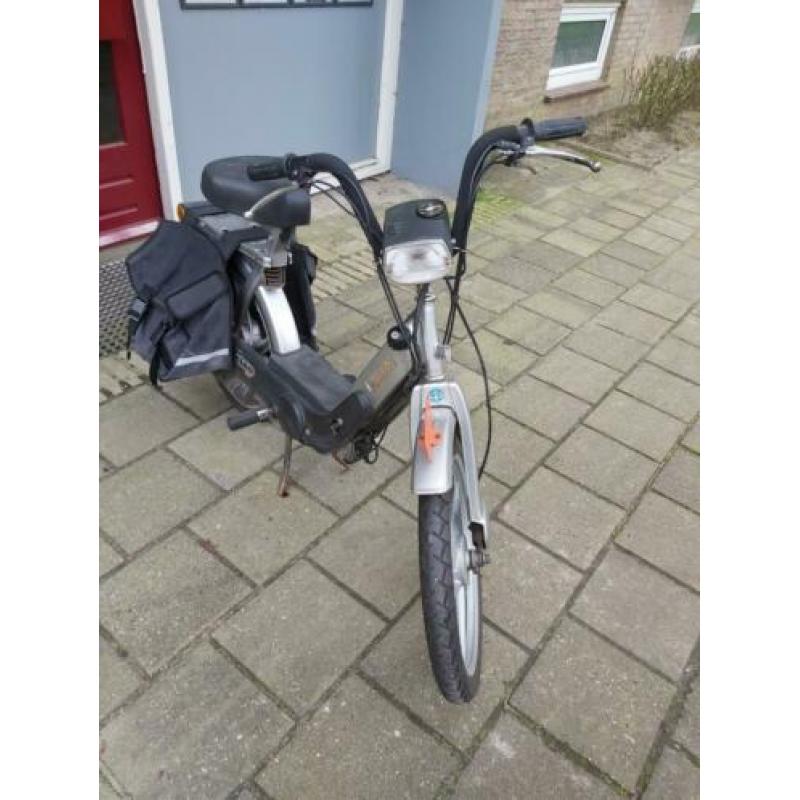 Vespa snorbrommer