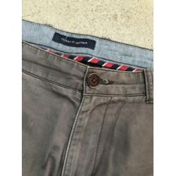 Tommy Hilfiger 34/34 nette broek