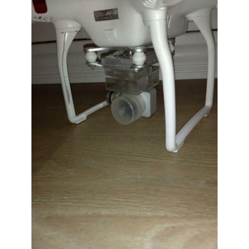 DJI PHANTOM 3 STANDARD DRONE zgan