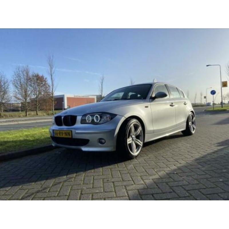BMW 1-Serie 2.0 118D 2005 Grijs