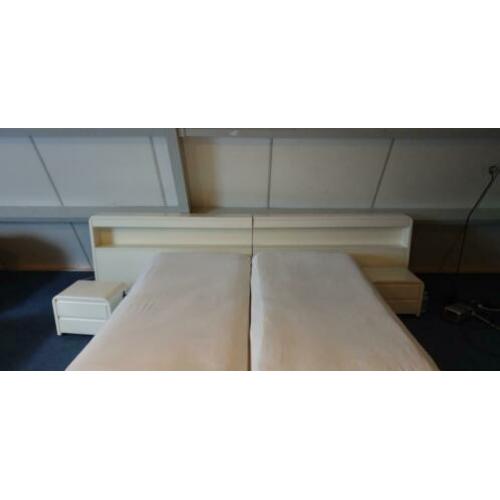Hoofd bord, achterwand 2 pers bed