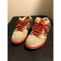 Nike SB. Milk crate & Moneycat 2007