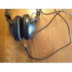 Digital stereo headphones bijna gratis