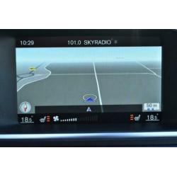 Volvo V40 2.0 D2 Momentum Business Navigatie/Xenon