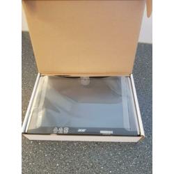 Acer iconia One 10 met factuur