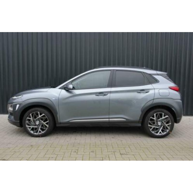 Hyundai Kona 1.6 GDI HEV Premium Van € 34.231,- Nu € 32.231,