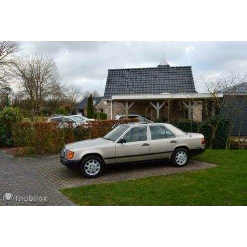 Leuke Mercedes 200-500 230 E bj 1986 Youngtimer!