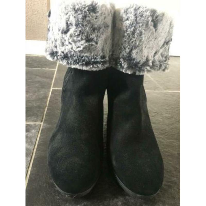 Zwarte suede enkellaars mt 37 NIEUW