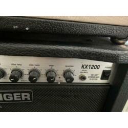 Keyboard monitor pa versterker. Behringer 120 watt