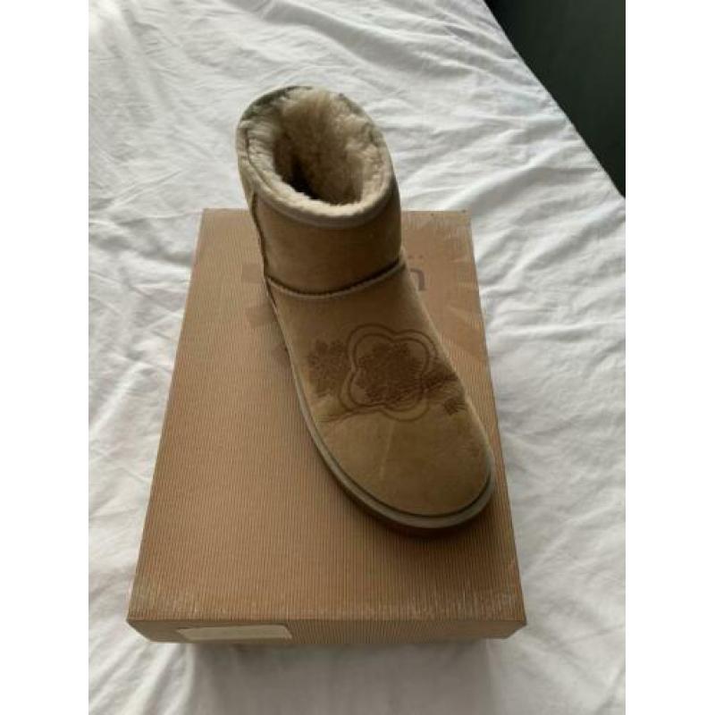 Uggs dames maat 8