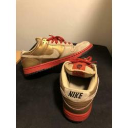 Nike SB. Milk crate & Moneycat 2007