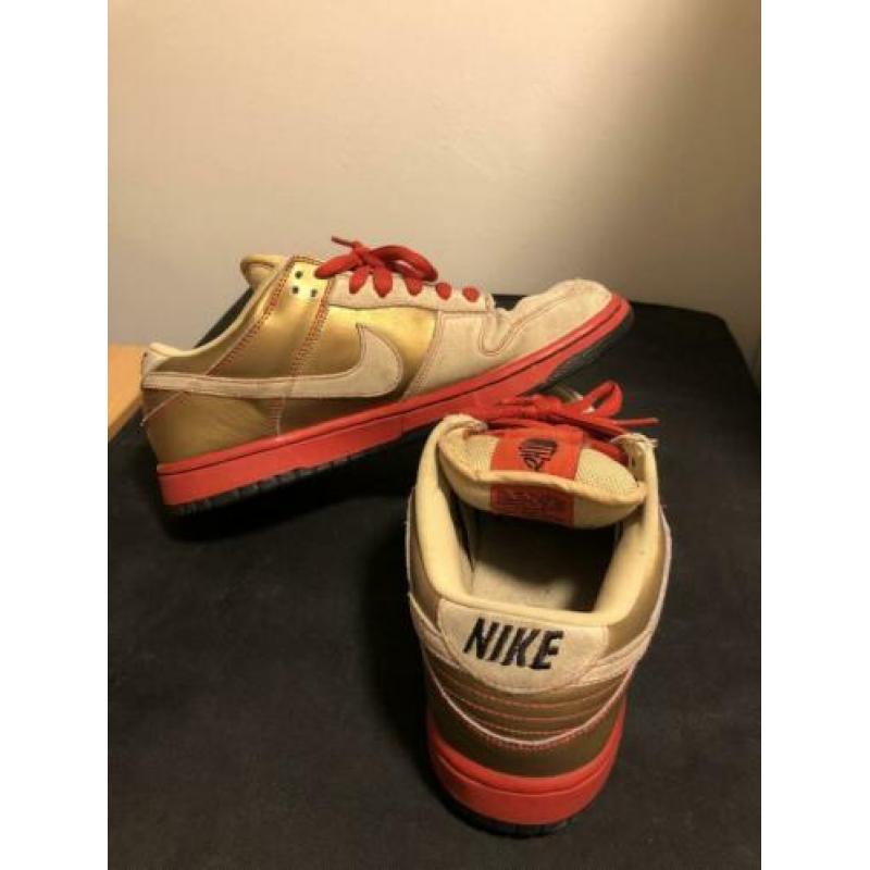 Nike SB. Milk crate & Moneycat 2007