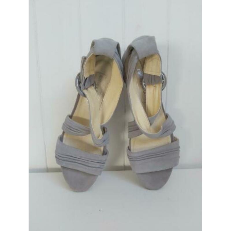 ASHLEY BROOKE mooie pumps mt 38