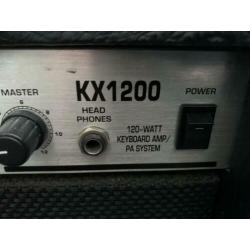 Keyboard monitor pa versterker. Behringer 120 watt