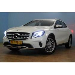 Mercedes-Benz GLA-Klasse 180 Premium AUTOMAAT (bj 2017)
