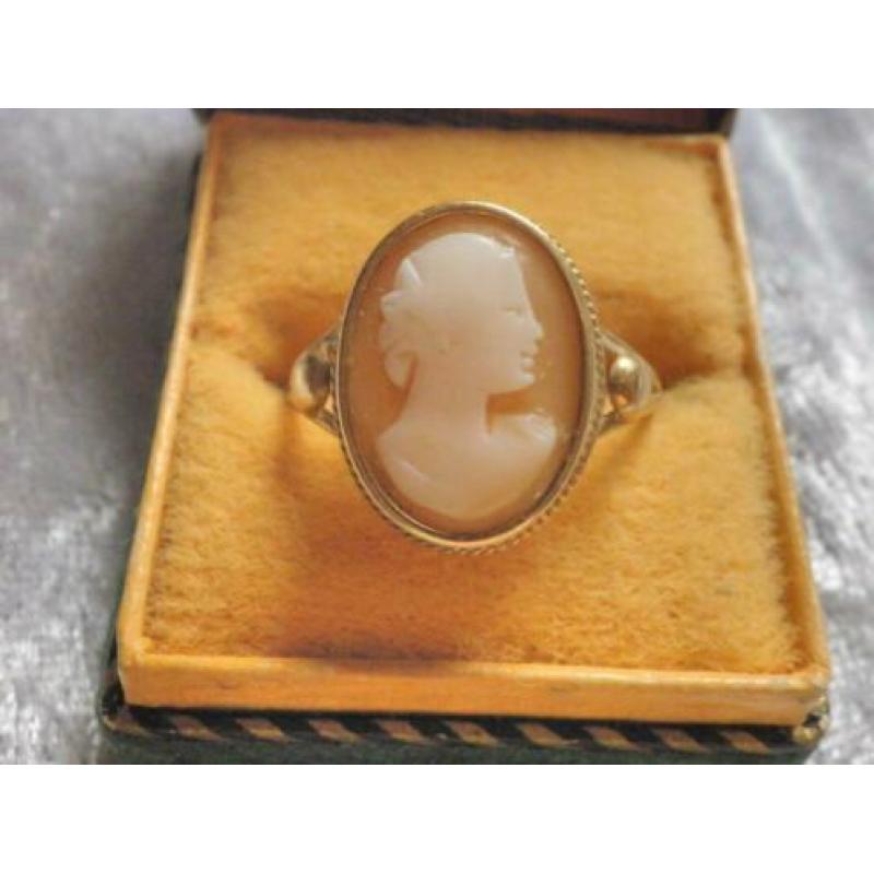 Mooie Fijne 14 Karaat Gouden Camee Ring - maat 17