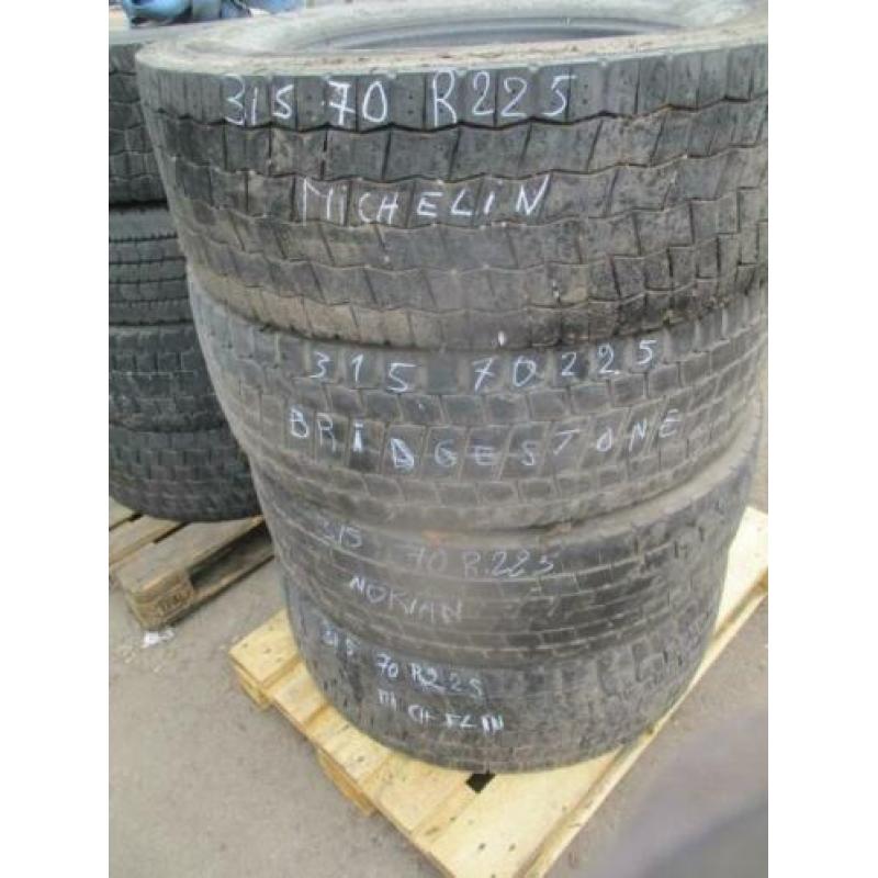Occ Band 315/70r22.5 Bridgestone